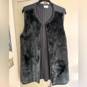 Crown & Ivy Faux Fur Sweater Vest